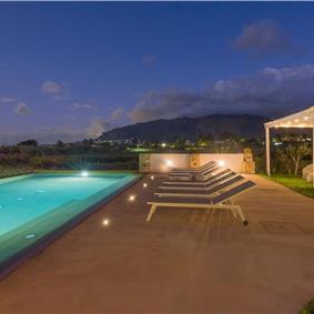 4 bedroom villa with infinity pool, Alcamo, sleeps 6-8